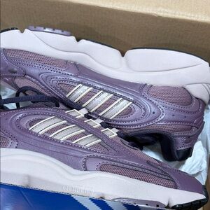 adidas Women's Purple and Cream Sneakers